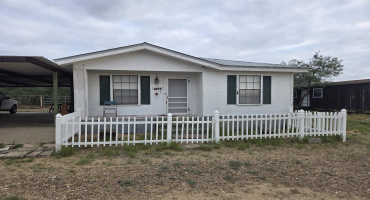 261 Pump Rd, ZAPATA, Texas 78076-0000, 2 Bedrooms Bedrooms, 4 Rooms Rooms,1 BathroomBathrooms,Residential,For Sale,261 Pump Rd,20262802
