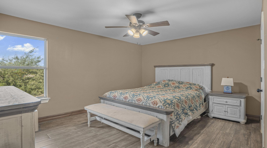 2320 Leo Reyes Ct, Laredo, Texas 78041, 3 Bedrooms Bedrooms, 7 Rooms Rooms,2 BathroomsBathrooms,Residential,For Sale,2320 Leo Reyes Ct,20262803