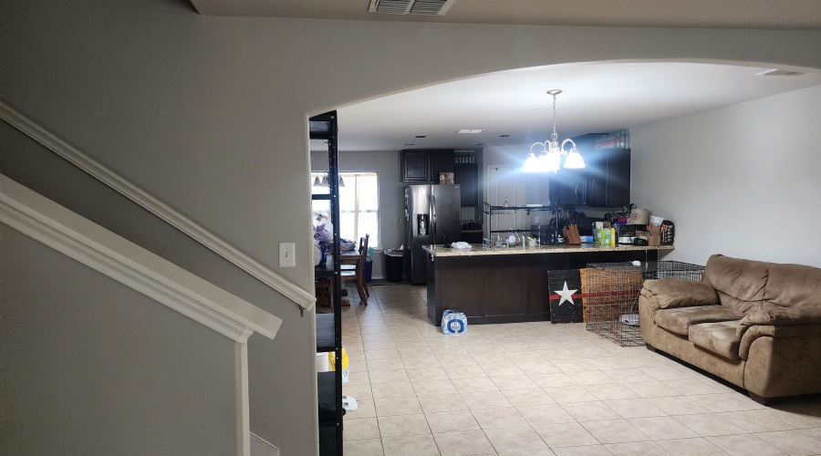 3821 Gregorio Lerma Dr, Laredo, Texas 78046, 4 Bedrooms Bedrooms, 6 Rooms Rooms,2 BathroomsBathrooms,Residential,For Sale,3821 Gregorio Lerma Dr,20262807