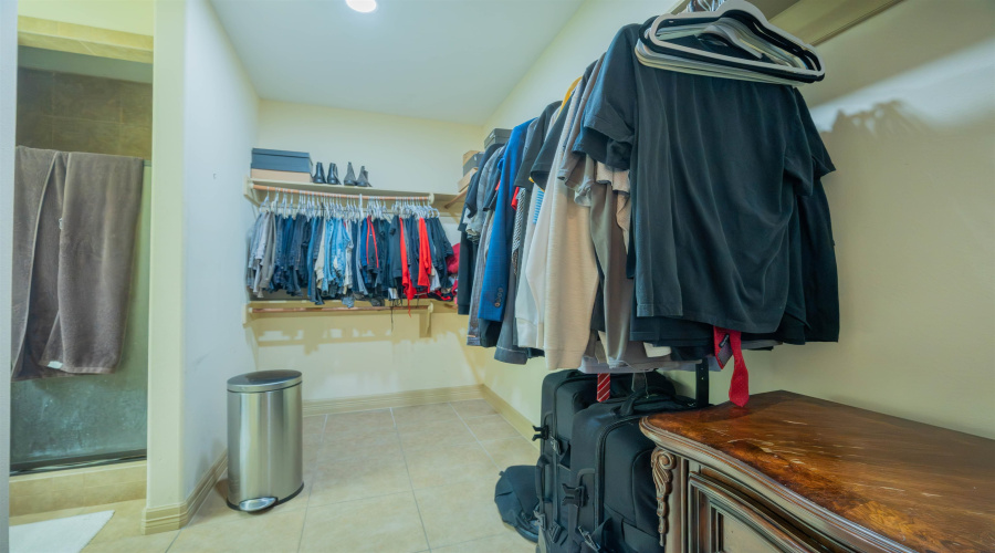 8216 Casa Verde Rd, Laredo, Texas 78041, 3 Bedrooms Bedrooms, 6 Rooms Rooms,2 BathroomsBathrooms,Residential,For Sale,8216 Casa Verde Rd,20262810