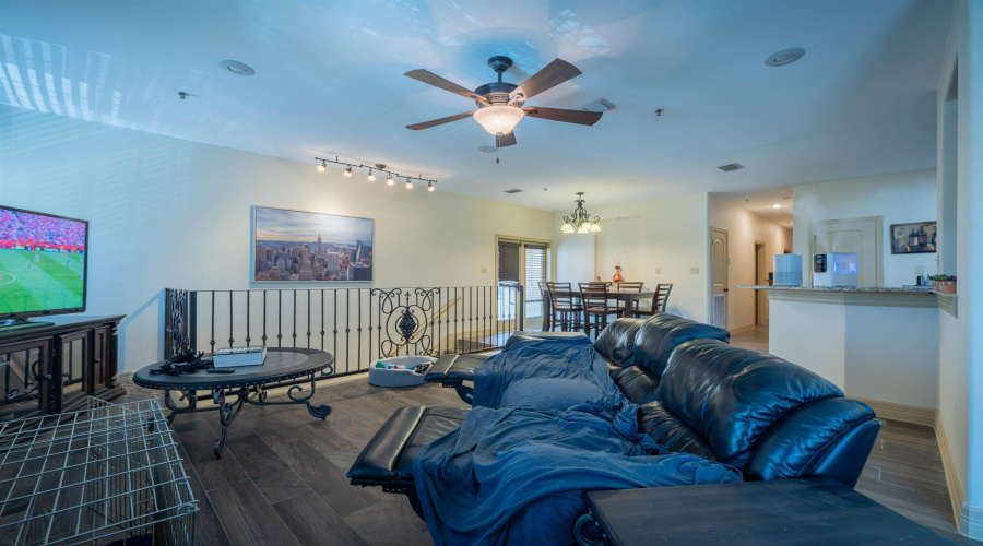 8216 Casa Verde Rd, Laredo, Texas 78041, 3 Bedrooms Bedrooms, 6 Rooms Rooms,2 BathroomsBathrooms,Residential,For Sale,8216 Casa Verde Rd,20262810