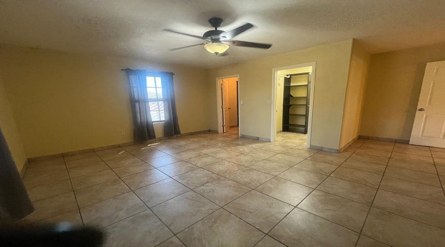 9001 Tulane Dr, LAREDO, Texas 78045, 2 Bedrooms Bedrooms, 4 Rooms Rooms,1 BathroomBathrooms,Residential,For Rent,9001 Tulane Dr,20262812
