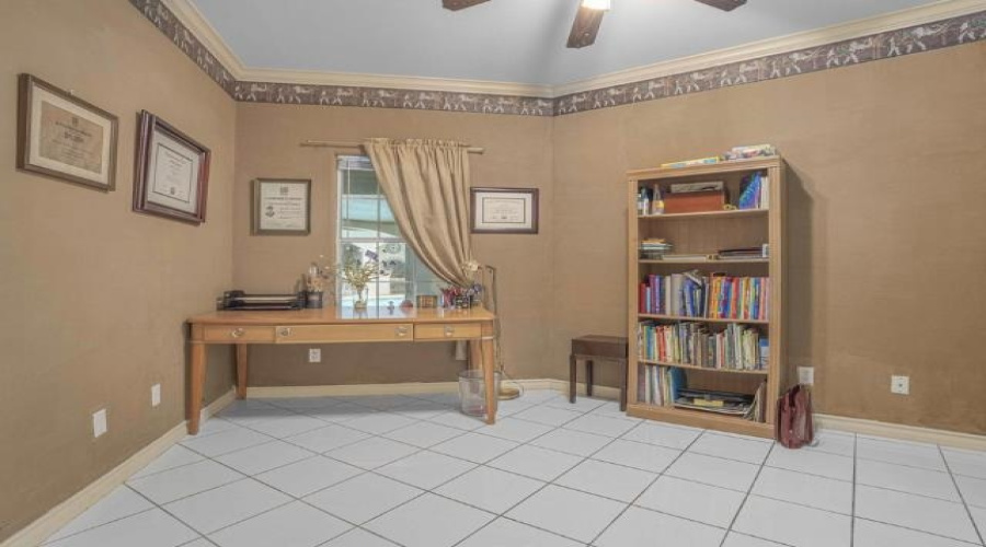 3001 Falcon Ridge Cv, Laredo, Texas 78045-813, 6 Bedrooms Bedrooms, 9 Rooms Rooms,5 BathroomsBathrooms,Residential,For Sale,3001 Falcon Ridge Cv,20262813