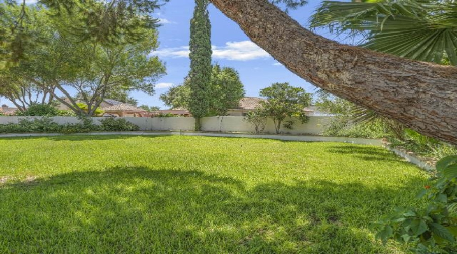 3001 Falcon Ridge Cv, Laredo, Texas 78045-813, 6 Bedrooms Bedrooms, 9 Rooms Rooms,5 BathroomsBathrooms,Residential,For Sale,3001 Falcon Ridge Cv,20262813
