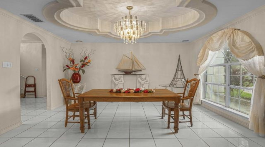 3001 Falcon Ridge Cv, Laredo, Texas 78045-813, 6 Bedrooms Bedrooms, 9 Rooms Rooms,5 BathroomsBathrooms,Residential,For Sale,3001 Falcon Ridge Cv,20262813