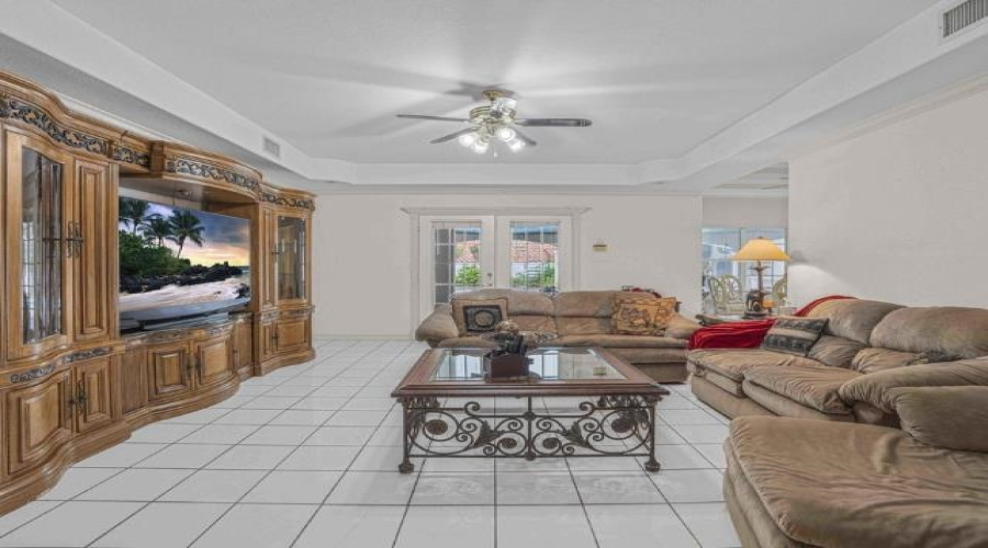 3001 Falcon Ridge Cv, Laredo, Texas 78045-813, 6 Bedrooms Bedrooms, 9 Rooms Rooms,5 BathroomsBathrooms,Residential,For Sale,3001 Falcon Ridge Cv,20262813