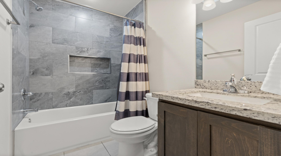 5513 Encanto Dr., LAREDO, Texas 78046, 3 Bedrooms Bedrooms, 6 Rooms Rooms,2 BathroomsBathrooms,Residential,For Sale,5513 Encanto Dr.,20262814