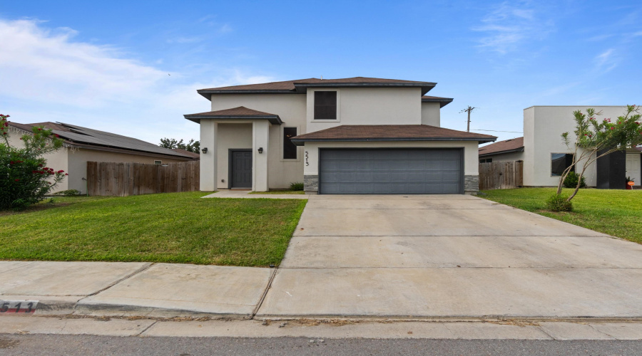 5513 Encanto Dr., LAREDO, Texas 78046, 3 Bedrooms Bedrooms, 6 Rooms Rooms,2 BathroomsBathrooms,Residential,For Sale,5513 Encanto Dr.,20262814