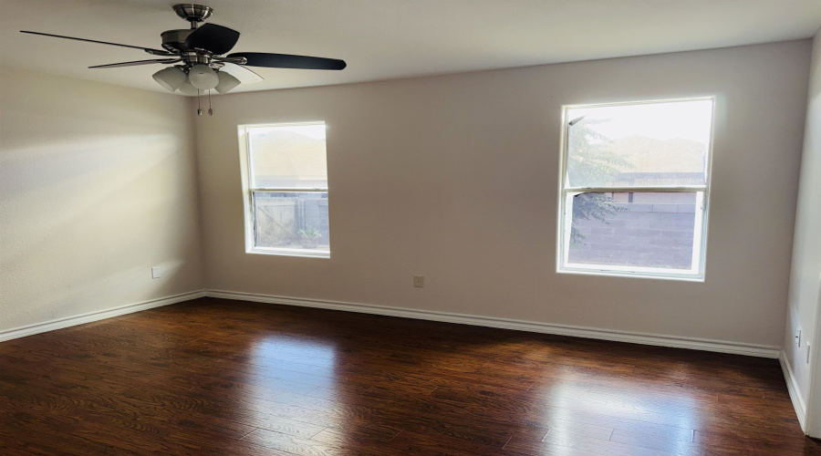 2103 Dorado Dr, Laredo, Texas 78046, 3 Bedrooms Bedrooms, 5 Rooms Rooms,2 BathroomsBathrooms,Residential,For Rent,2103 Dorado Dr,20262824