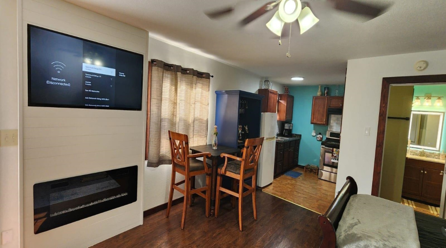 2036 N Siesta Ln, Zapata, Texas 78076, 1 Bedroom Bedrooms, 1 Room Rooms,2 BathroomsBathrooms,Residential,For Sale,2036 N Siesta Ln,20262829