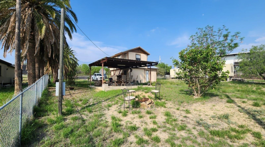 2036 N Siesta Ln, Zapata, Texas 78076, 1 Bedroom Bedrooms, 1 Room Rooms,2 BathroomsBathrooms,Residential,For Sale,2036 N Siesta Ln,20262829