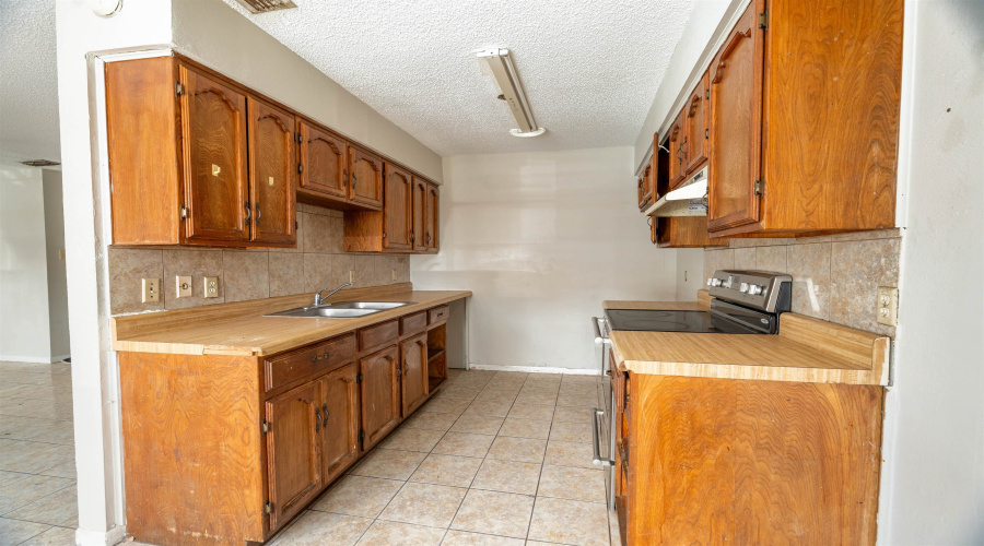4902 Marcella Ave, laredo, Texas 78041, 2 Bedrooms Bedrooms, 4 Rooms Rooms,1 BathroomBathrooms,Residential,For Rent,4902 Marcella Ave,20262833