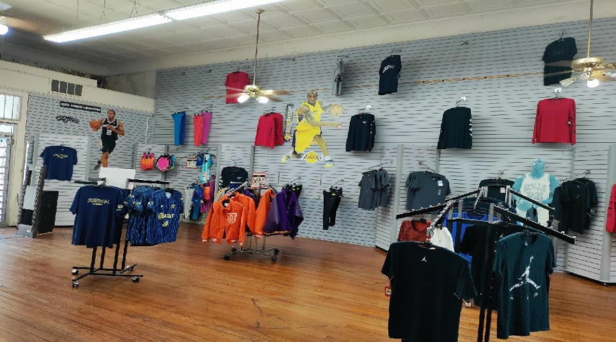 1112 Hidalgo St, Laredo, Texas 78040, 1 Room Rooms,1 BathroomBathrooms,Commercial retail/office,For Sale,1112 Hidalgo St,20262839