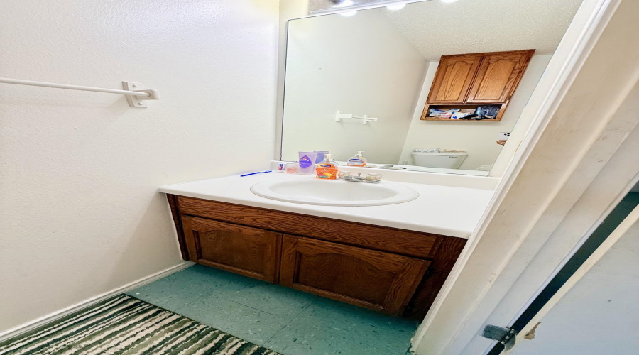 812 Doner Rd, Laredo, Texas 78045, ,Multi-family,For Sale,812 Doner Rd,20262842