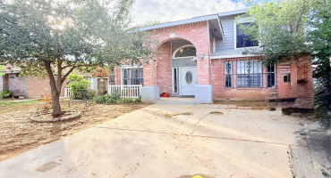 812 Doner Rd, Laredo, Texas 78045, ,Multi-family,For Sale,812 Doner Rd,20262842