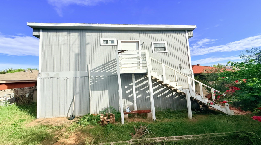 812 Doner Rd, Laredo, Texas 78045, ,Multi-family,For Sale,812 Doner Rd,20262842