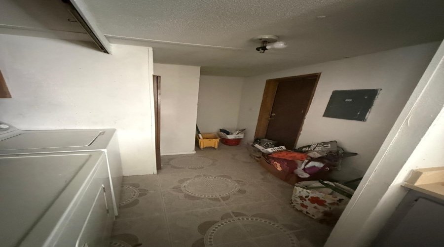 606 El Monte Lp, Laredo, Texas 78045, 3 Bedrooms Bedrooms, 5 Rooms Rooms,2 BathroomsBathrooms,Residential,For Sale,606 El Monte Lp,20262847