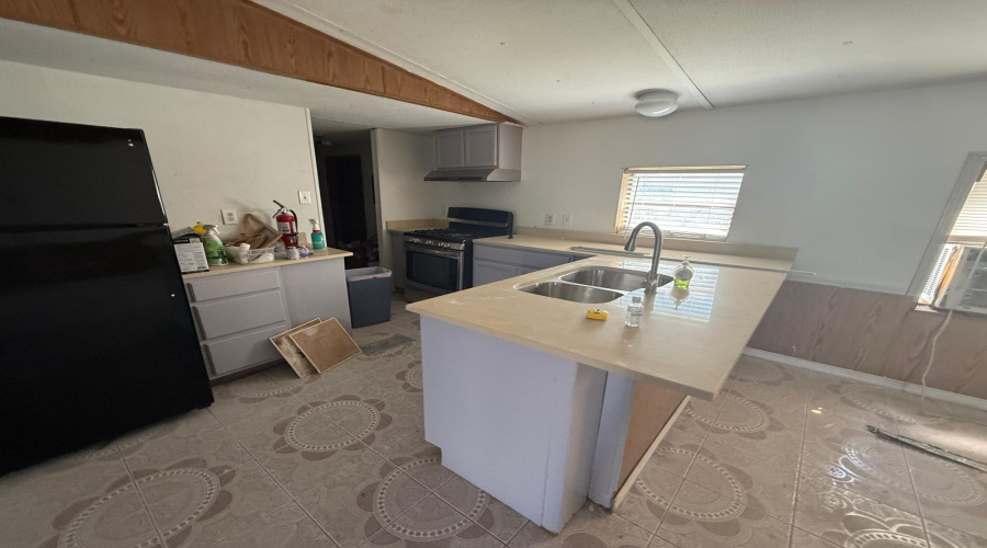 606 El Monte Lp, Laredo, Texas 78045, 3 Bedrooms Bedrooms, 5 Rooms Rooms,2 BathroomsBathrooms,Residential,For Sale,606 El Monte Lp,20262847