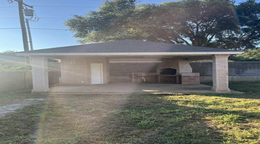 1706 Stonefield Ln, Laredo, Texas 78045, 3 Bedrooms Bedrooms, 5 Rooms Rooms,2 BathroomsBathrooms,Residential,For Rent,1706 Stonefield Ln,20262848