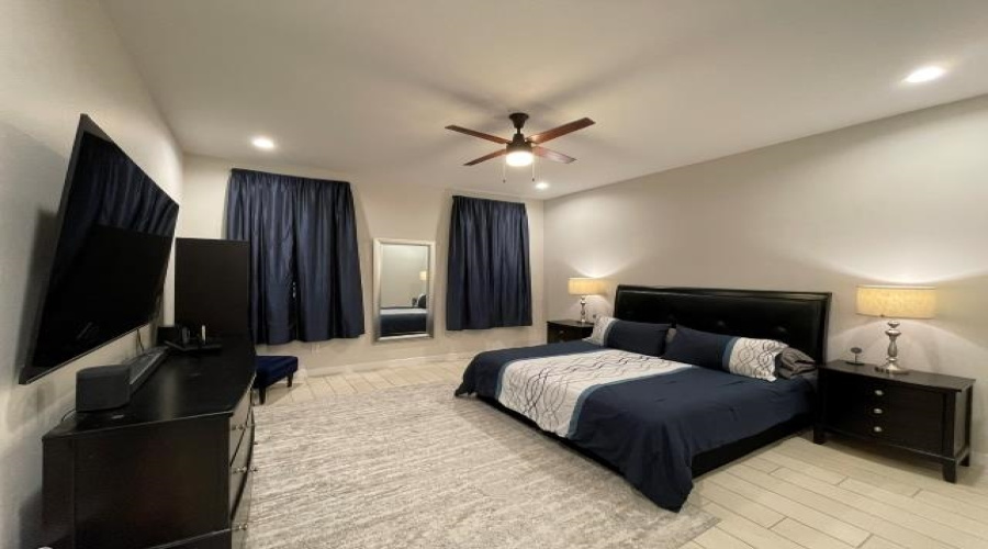 1305 Sambar Lp, Laredo, Texas 78045, 4 Bedrooms Bedrooms, 9 Rooms Rooms,3 BathroomsBathrooms,Residential,For Sale,1305 Sambar Lp,20262851