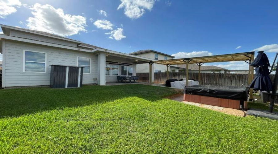 1305 Sambar Lp, Laredo, Texas 78045, 4 Bedrooms Bedrooms, 9 Rooms Rooms,3 BathroomsBathrooms,Residential,For Sale,1305 Sambar Lp,20262851