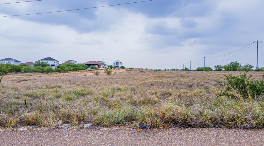 3302 Cuatro Vientos Rd, Laredo, Texas 78046, ,Land,For Sale,3302 Cuatro Vientos Rd,20262859