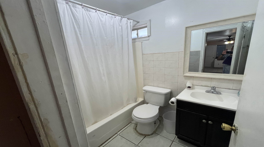 207 Stone Ave, Laredo, Texas 78040, ,Multi-family,For Sale,207 Stone Ave,20262855