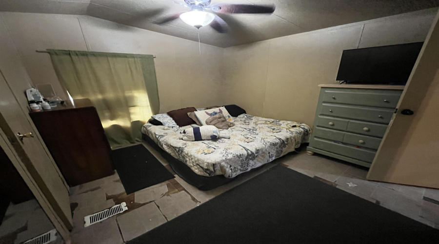 207 Stone Ave, Laredo, Texas 78040, ,Multi-family,For Sale,207 Stone Ave,20262855