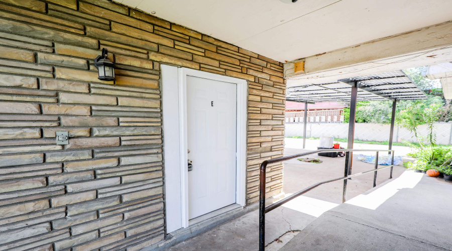 1402 Corpus Christi St, Laredo, Texas 78040, 1 Bedroom Bedrooms, 2 Rooms Rooms,1 BathroomBathrooms,Residential,For Rent,1402 Corpus Christi St,20262864