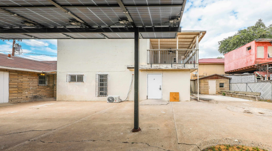 1402 Corpus Christi St, Laredo, Texas 78040, 1 Bedroom Bedrooms, 2 Rooms Rooms,1 BathroomBathrooms,Residential,For Rent,1402 Corpus Christi St,20262865