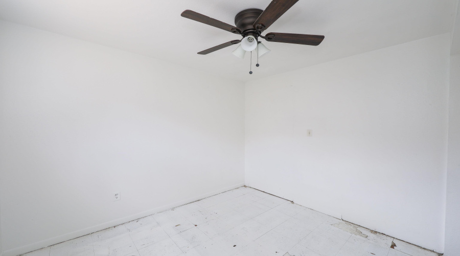 1402 Corpus Christi St, Laredo, Texas 78040, 1 Bedroom Bedrooms, 2 Rooms Rooms,1 BathroomBathrooms,Residential,For Rent,1402 Corpus Christi St,20262865