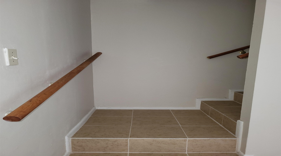 2526 Montgomery St, Laredo, Texas 78043, 2 Bedrooms Bedrooms, 5 Rooms Rooms,2 BathroomsBathrooms,Residential,For Sale,2526 Montgomery St,20262866