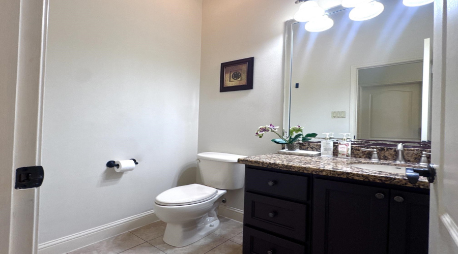 2609 Chardonnay Dr, LAREDO, Texas 78045, 3 Bedrooms Bedrooms, 8 Rooms Rooms,3 BathroomsBathrooms,Residential,For Sale,2609 Chardonnay Dr,20262872