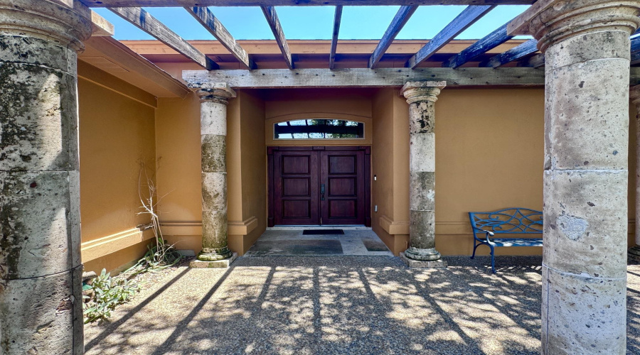 2609 Chardonnay Dr, LAREDO, Texas 78045, 3 Bedrooms Bedrooms, 8 Rooms Rooms,3 BathroomsBathrooms,Residential,For Sale,2609 Chardonnay Dr,20262872