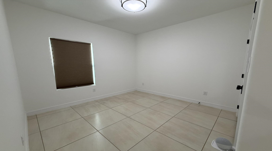 5416 Lone Star Loop, Laredo, Texas 78046, 3 Bedrooms Bedrooms, 5 Rooms Rooms,2 BathroomsBathrooms,Residential,For Sale,5416 Lone Star Loop,20262878