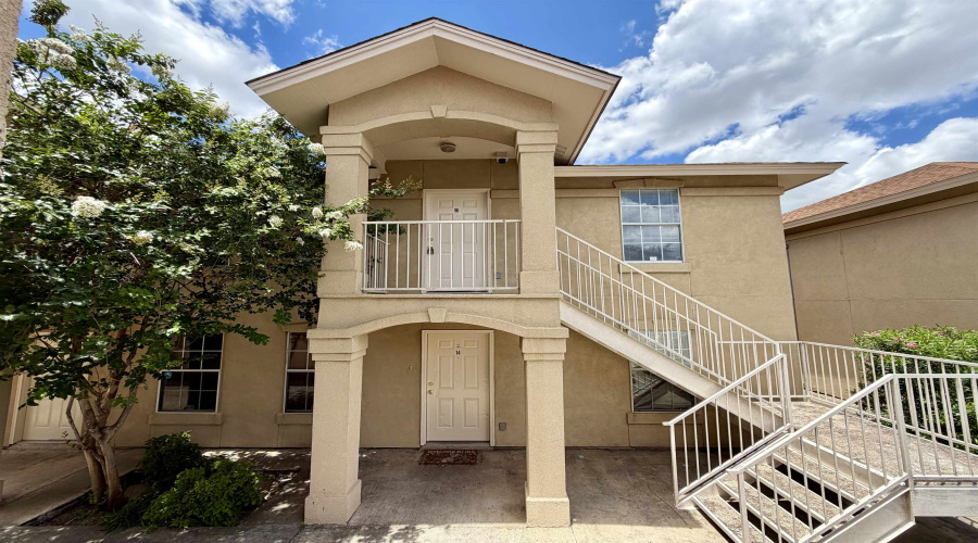 507 Shiloh Dr, Laredo, Texas 78045, 2 Bedrooms Bedrooms, 4 Rooms Rooms,1 BathroomBathrooms,Residential,For Rent,507 Shiloh Dr,20262879