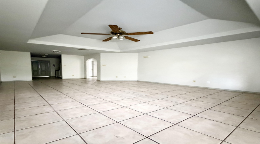 507 Shiloh Dr, Laredo, Texas 78045, 2 Bedrooms Bedrooms, 4 Rooms Rooms,1 BathroomBathrooms,Residential,For Rent,507 Shiloh Dr,20262879