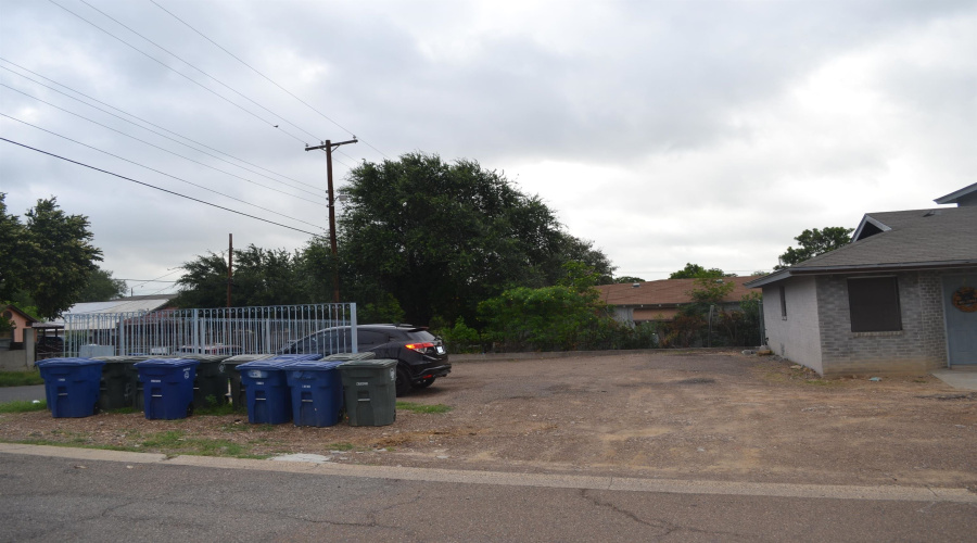801 OKane St, Laredo, Texas 78040, ,Multi-family,For Sale,801 OKane St,20262881