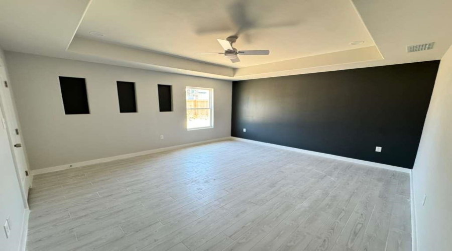 6705 El Jinete Dr., Laredo, Texas 78046, 3 Bedrooms Bedrooms, 5 Rooms Rooms,2 BathroomsBathrooms,Residential,For Sale,6705 El Jinete Dr.,20262883