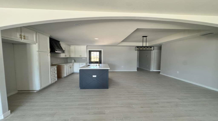6705 El Jinete Dr., Laredo, Texas 78046, 3 Bedrooms Bedrooms, 5 Rooms Rooms,2 BathroomsBathrooms,Residential,For Sale,6705 El Jinete Dr.,20262883