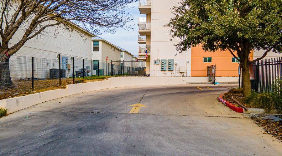 502 Shiloh Dr, LAREDO, Texas 78045, 1 Bedroom Bedrooms, 3 Rooms Rooms,1 BathroomBathrooms,Residential,For Rent,502 Shiloh Dr,20262884