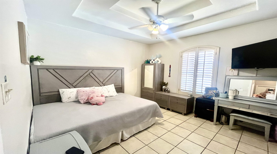 1605 Whitewood Dr, Laredo, Texas 78045, 3 Bedrooms Bedrooms, 8 Rooms Rooms,2 BathroomsBathrooms,Residential,For Sale,1605 Whitewood Dr,20262886