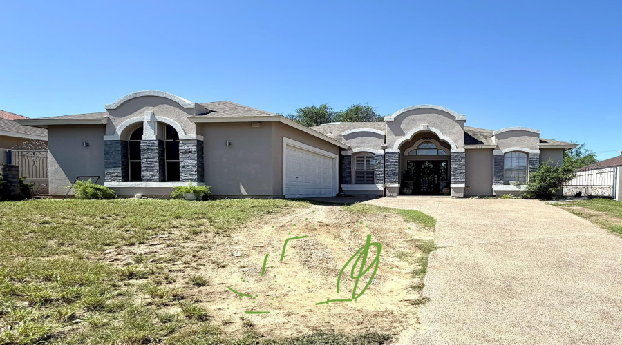 1605 Whitewood Dr, Laredo, Texas 78045, 3 Bedrooms Bedrooms, 8 Rooms Rooms,2 BathroomsBathrooms,Residential,For Sale,1605 Whitewood Dr,20262886
