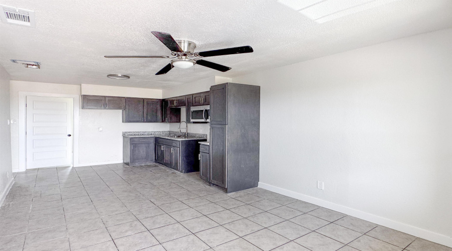 3123 Potomac Lp, Laredo, Texas 78046, 3 Bedrooms Bedrooms, 4 Rooms Rooms,1 BathroomBathrooms,Residential,For Rent,3123 Potomac Lp,20262889