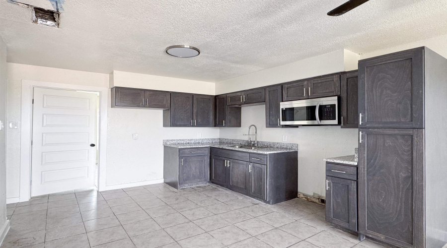 3123 Potomac Lp, Laredo, Texas 78046, 3 Bedrooms Bedrooms, 4 Rooms Rooms,1 BathroomBathrooms,Residential,For Rent,3123 Potomac Lp,20262889
