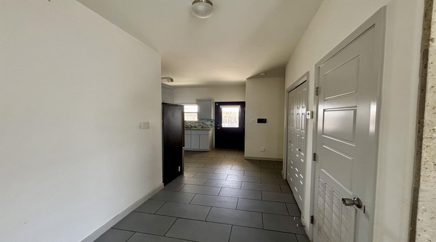 4117 Watusi Ct., Laredo, Texas 78045, 3 Bedrooms Bedrooms, 7 Rooms Rooms,2 BathroomsBathrooms,Residential,For Rent,4117 Watusi Ct.,20262891