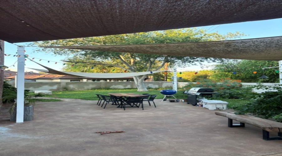 10125 Montoya Dr, Laredo, Texas 78045-6400, 4 Bedrooms Bedrooms, 7 Rooms Rooms,2 BathroomsBathrooms,Residential,For Sale,10125 Montoya Dr,20262892
