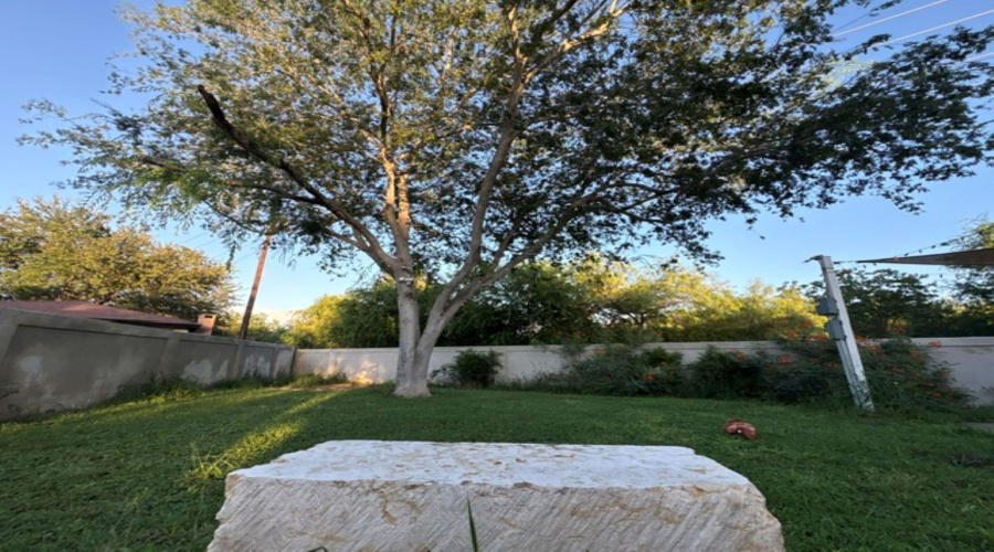 10125 Montoya Dr, Laredo, Texas 78045-6400, 4 Bedrooms Bedrooms, 7 Rooms Rooms,2 BathroomsBathrooms,Residential,For Sale,10125 Montoya Dr,20262892