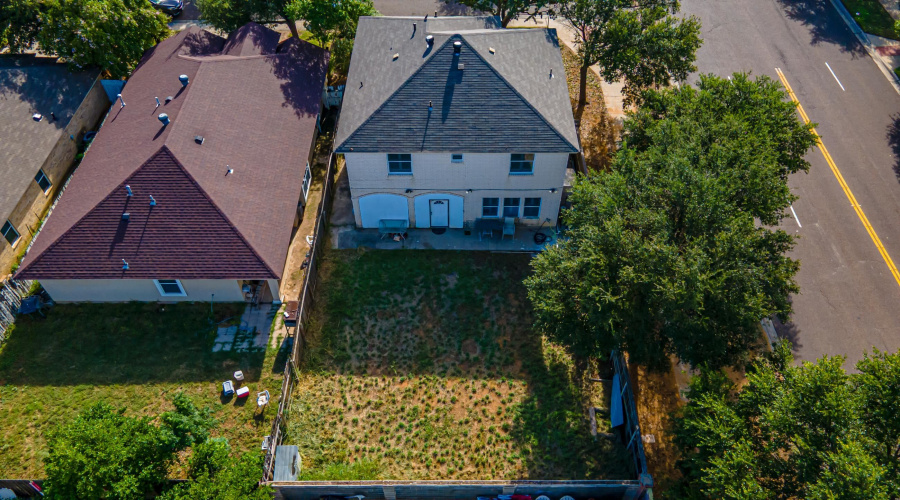 11139 Paso De Jacinto Lp, LAREDO, Texas 78045, 4 Bedrooms Bedrooms, 6 Rooms Rooms,2 BathroomsBathrooms,Residential,For Sale,11139 Paso De Jacinto Lp,20262898