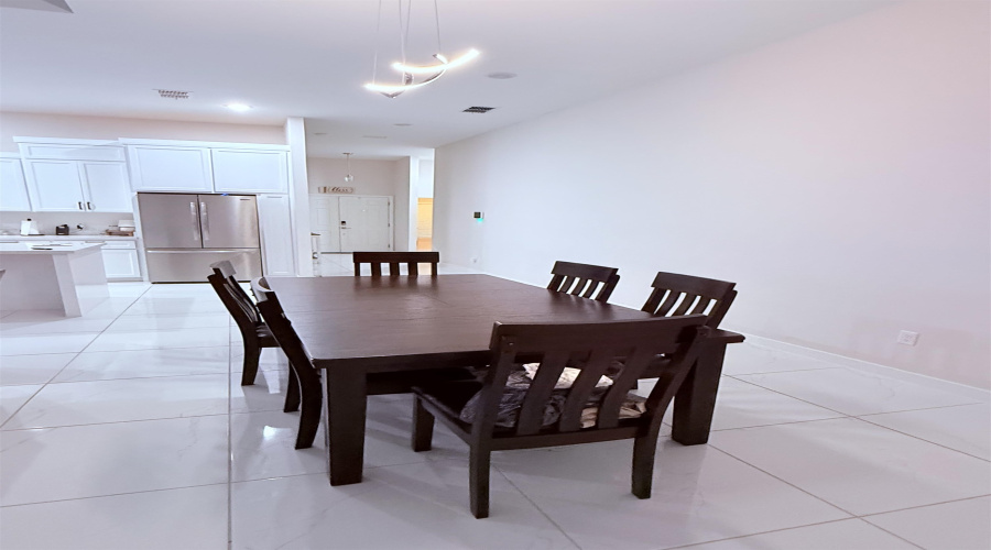 1707 Cordova Dr., Laredo, Texas 78046, 4 Bedrooms Bedrooms, 5 Rooms Rooms,2 BathroomsBathrooms,Residential,For Sale,1707 Cordova Dr.,20262899